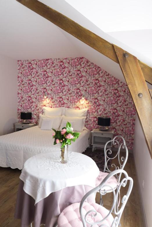 Bed and Breakfast Domaine De La Fontaine Chavagne Экстерьер фото