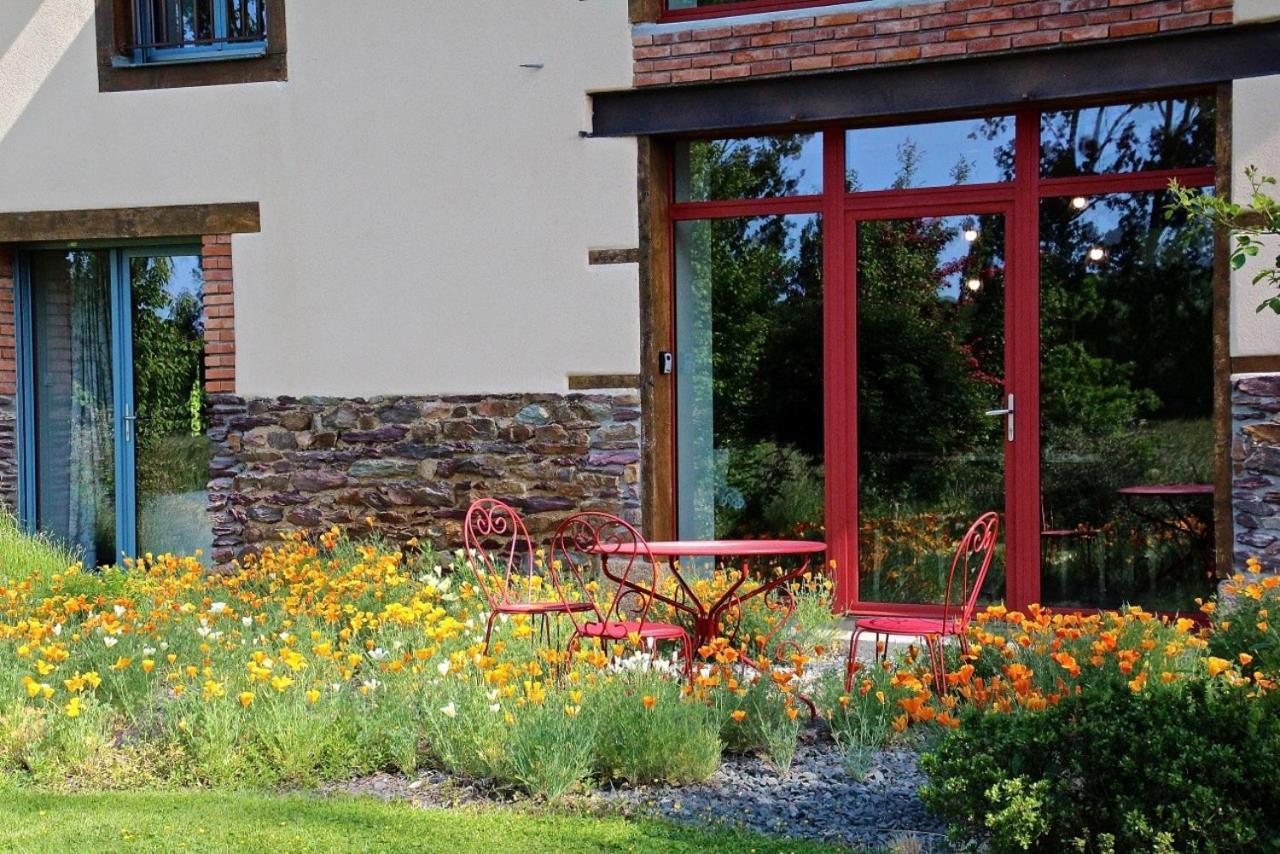 Bed and Breakfast Domaine De La Fontaine Chavagne Экстерьер фото